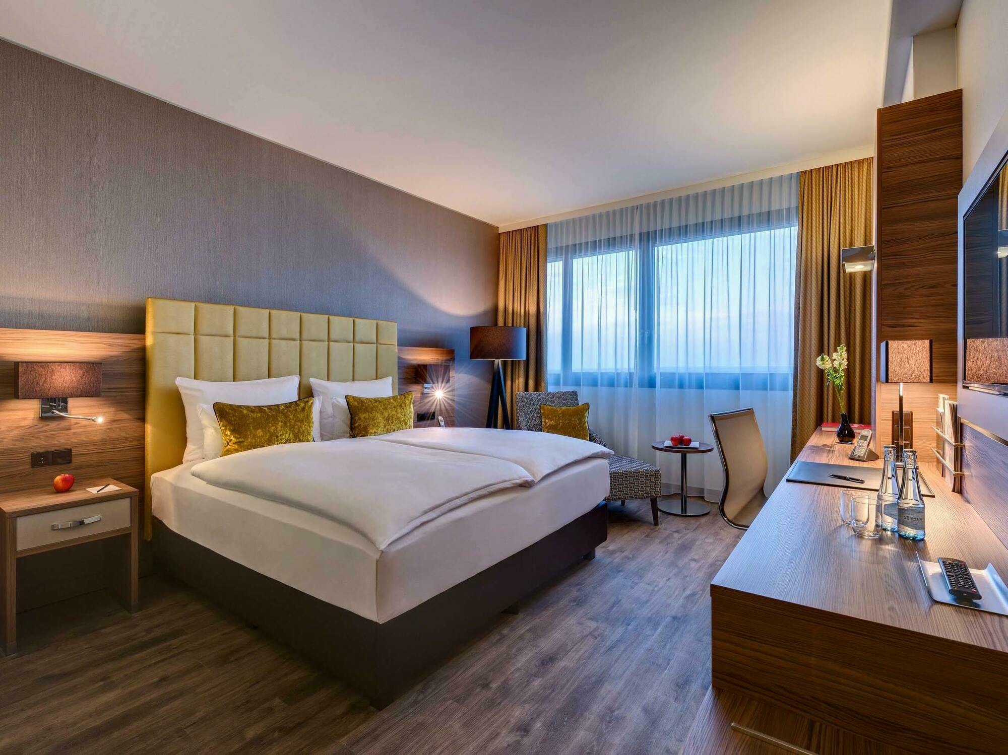 Bonn Marriott Hotel Екстер'єр фото